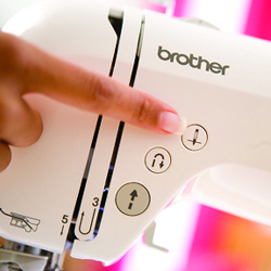 Brother - Innov-�s 10 Anniversary N�hmaschine