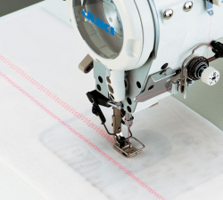 Juki LZ-2284A-7 Zick-Zack-Nhmaschine / komplett mit Tisch & Gestelle