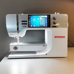 BERNINA 735 Näh-und Stickmaschine / Vorführmodell (ohne Stickmodul)