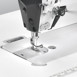 PFAFF 2063 Industrie Einnadel-Schnelln�her / mit Tisch & Gestelle